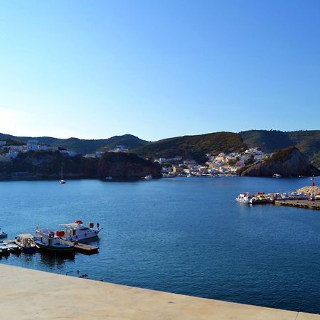 Appartement Maridea - La Darsena à Ponza Extérieur photo