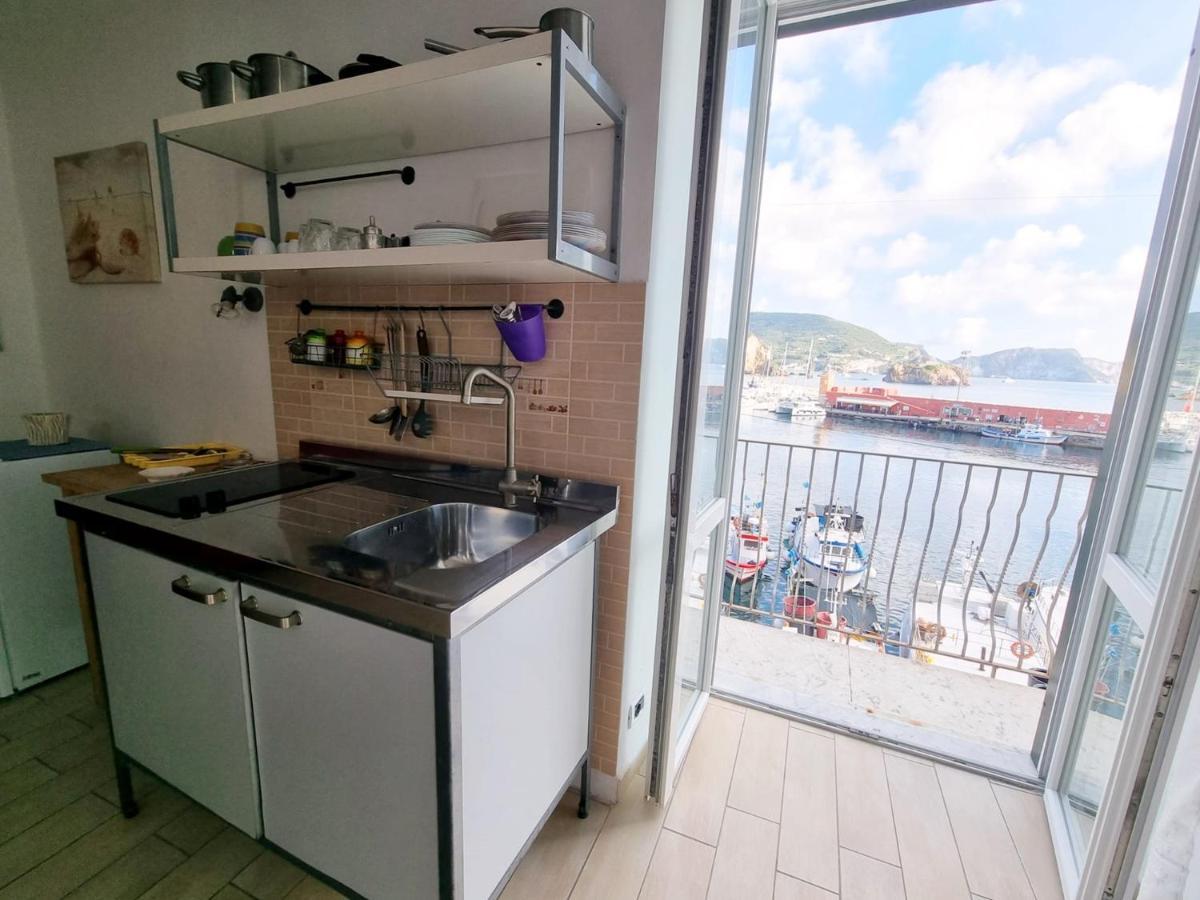 Appartement Maridea - La Darsena à Ponza Extérieur photo