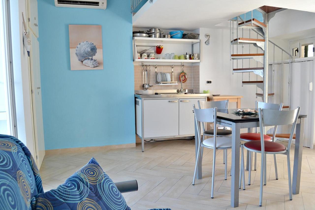 Appartement Maridea - La Darsena à Ponza Extérieur photo